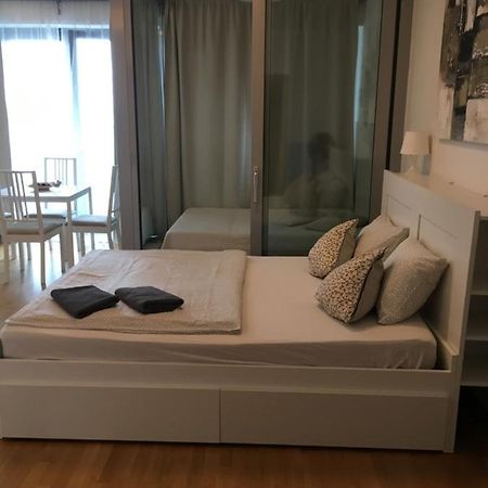 Гарден Студия Prag Exteriör bild